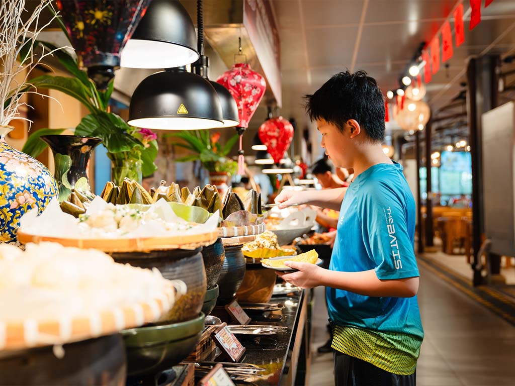 Kinh Nghiệm Ăn Buffet Trưa Tại Hòn Thơm